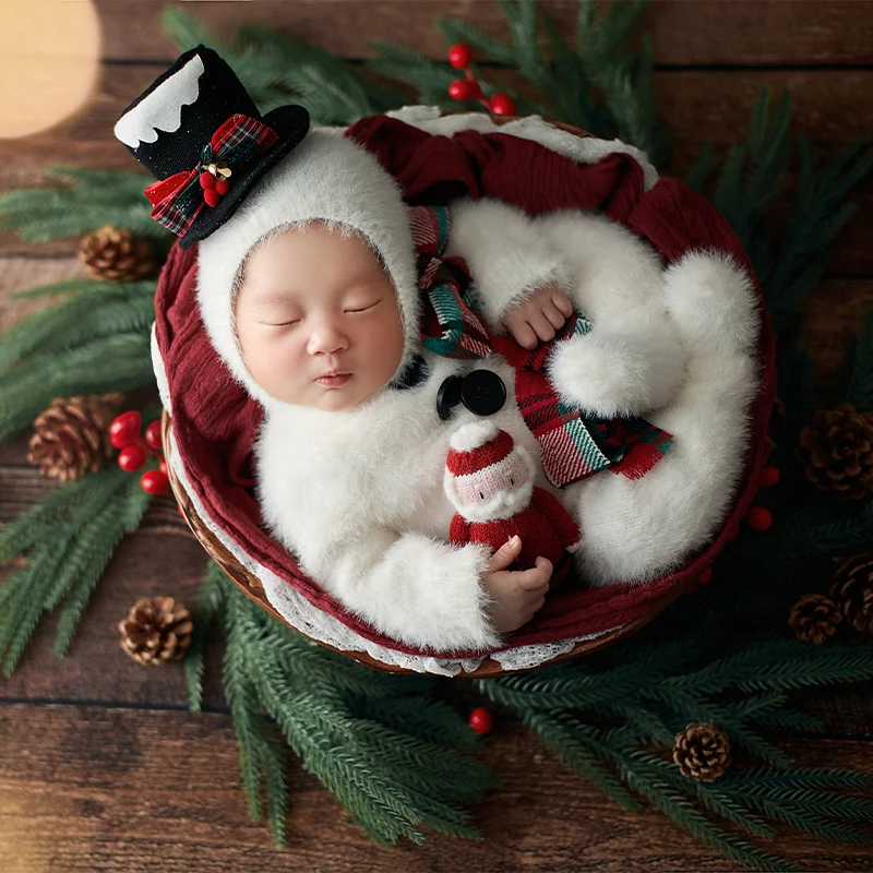 

Baby Christmas Warm Romper Outfit Snowflake Baby Costume Professional Newborn Photography Props Santa Claus Doll Bunny Plush Toy