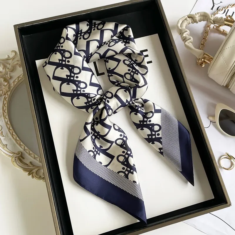 

2026 Light Luxury D Letter Printed Silk Square Scarf Korean Style Four Leaf Clover Design 70 cm High End Professional