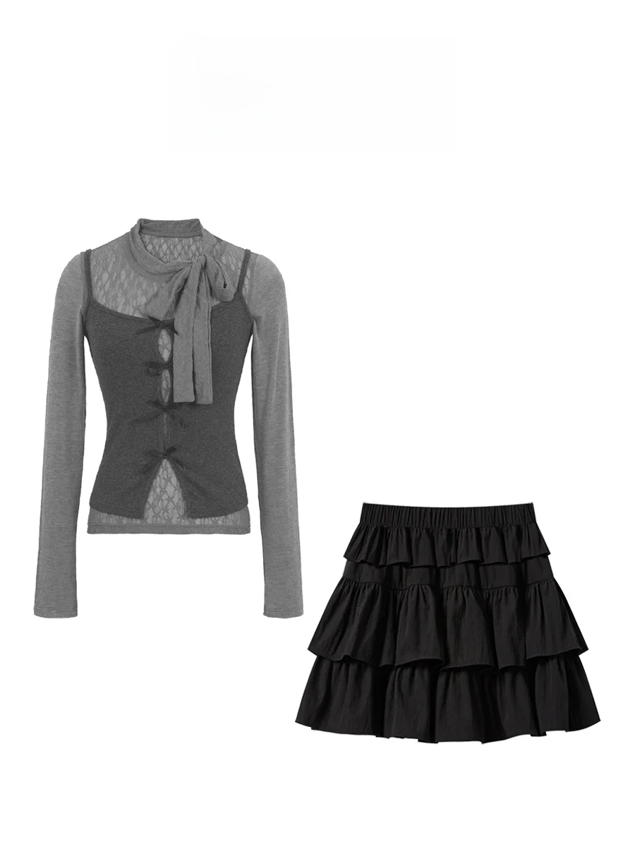 

Серый комплект из топа с узлом и короткой юбки: женский модный осенний костюм с высокой талией, пышной юбкой и дышащим топом с длинными рукавами