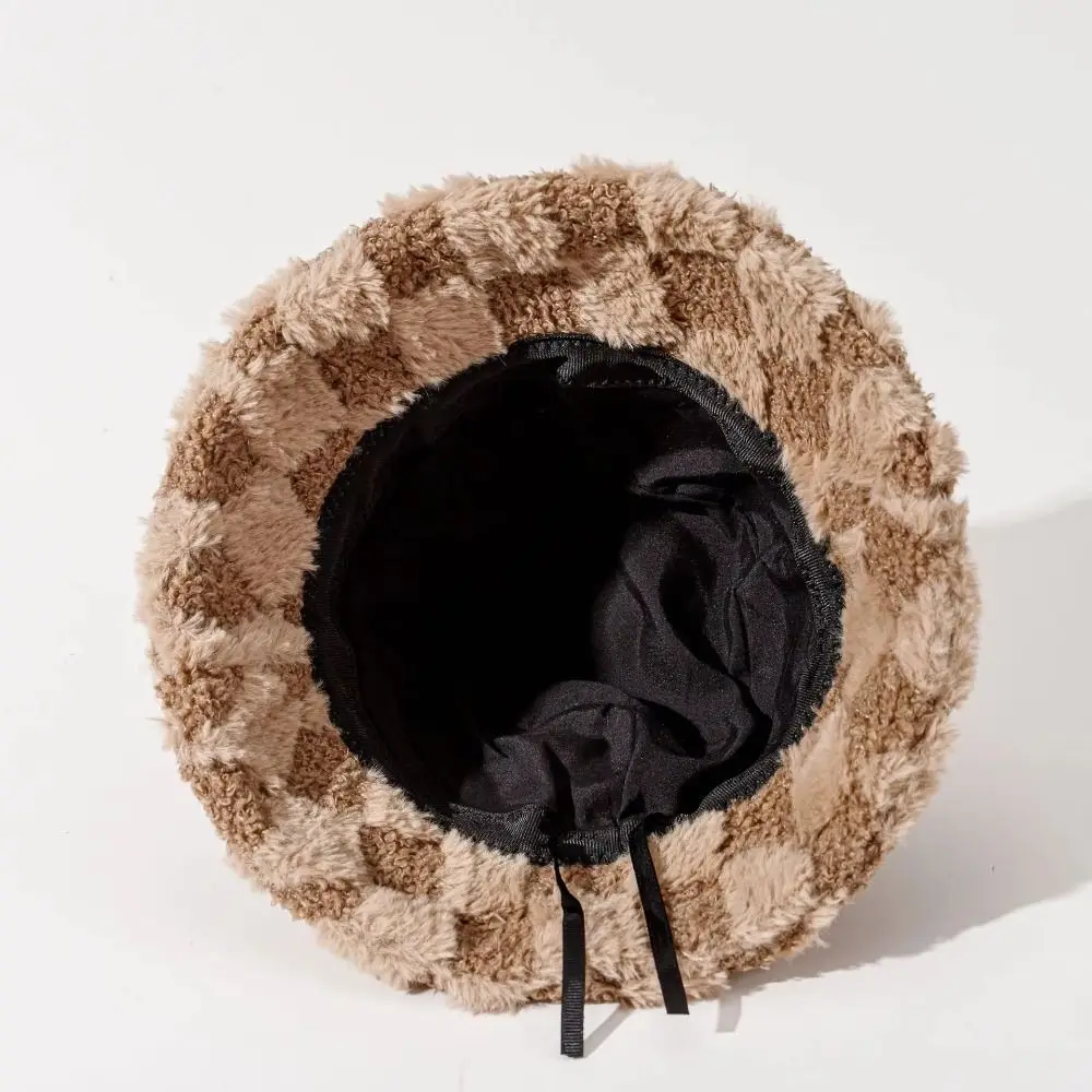 Plaid Checkered Women Bucket Hat Adjustable Wind-Resistant Winter Fisherman Hat Warm Faux Fur Checkered Basin Hat