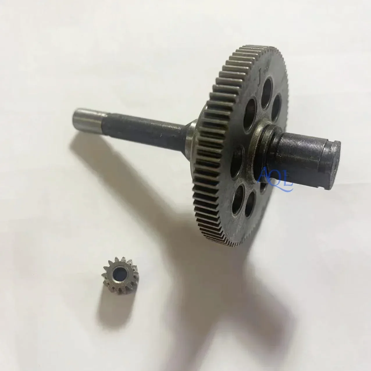 HanHand Saw Li-Ion Felling Saw Pinion Gear Type 550 14 Tooth Brushless Motor Gear Mini Gear with Shaft for Power Tools Chain