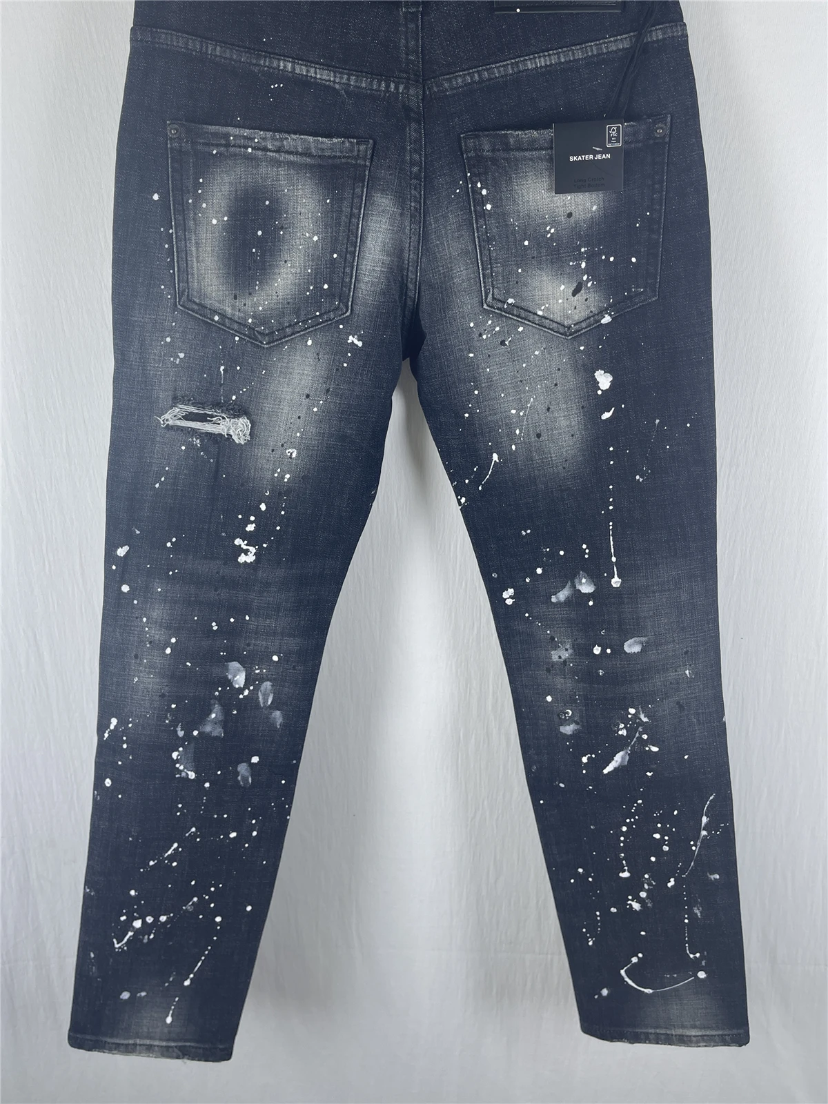 

6082, новые весенне-летние мужские джинсы, потертые шлифовальные отверстия, патч-краска, черные джинсы с трехмерным вырезом для мужчин