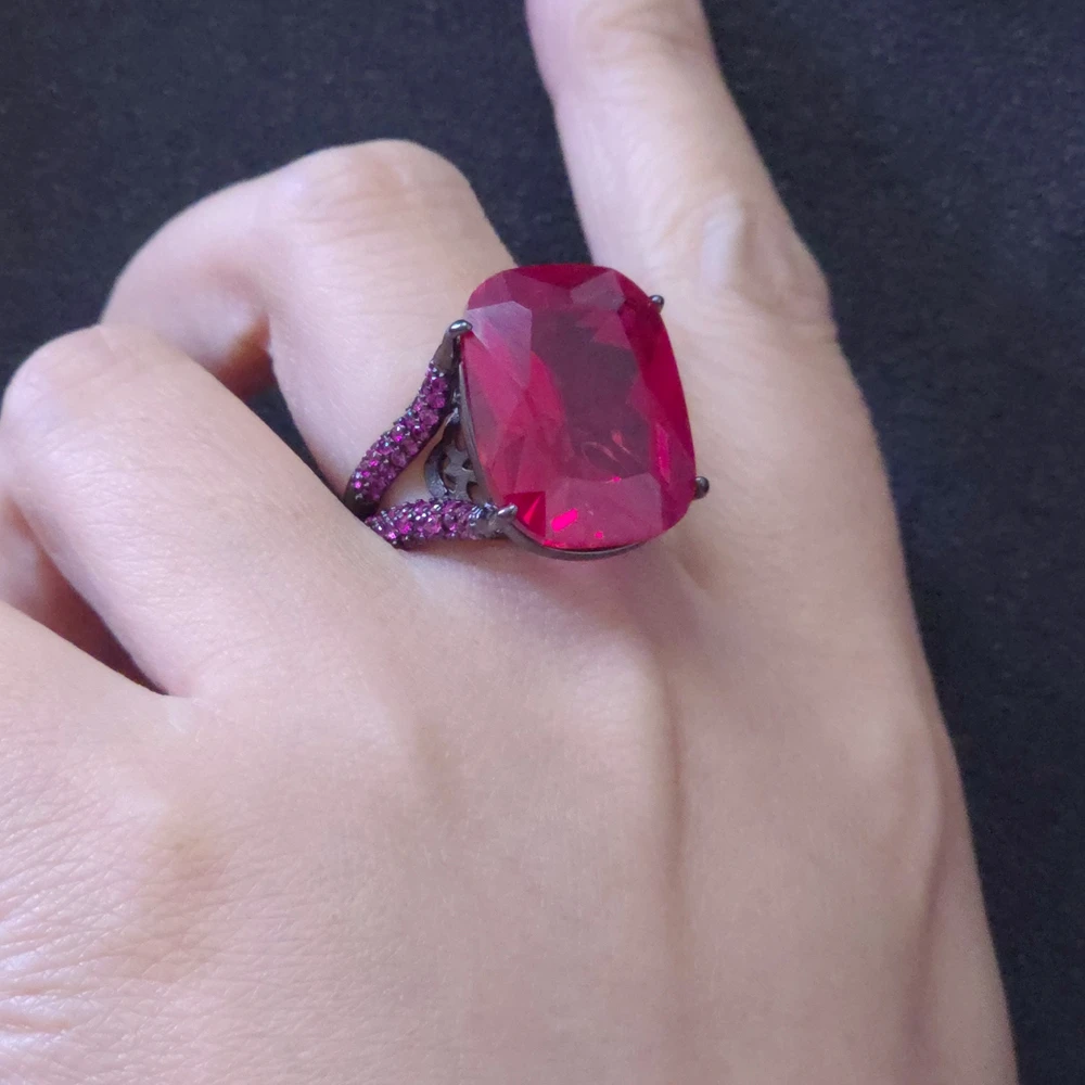 KQDANCE Large Artificial Cushion Cut 15*20mm Paraiba Green Ruby Red Corundum Gemstone Black Gold plated Ring For Women Jewelry