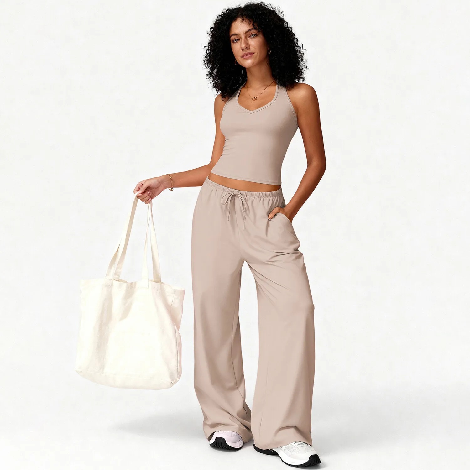 Thumbnail 4 - #23 Best Tracksuit Training Sets to Buy In 2026
