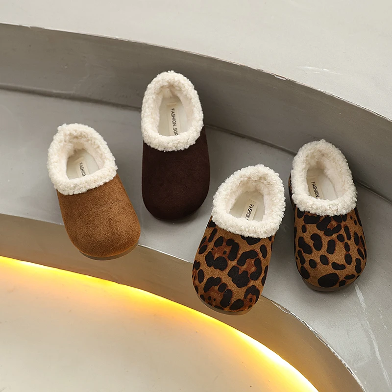 

2025 Winter New Children's Shoes with Velvet Warm Leopard Pattern Cotton Shoes for Girls Fashion Multi functional Casual Shoes