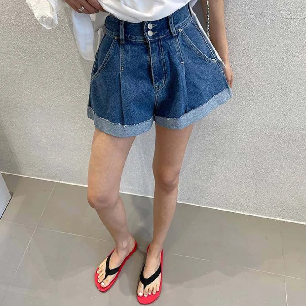2026 Summer New Chic High Waist Pleated Wide Leg Cuffed   Denim Shorts Women's Fashion Washed Cotton Standard Fit Jeans