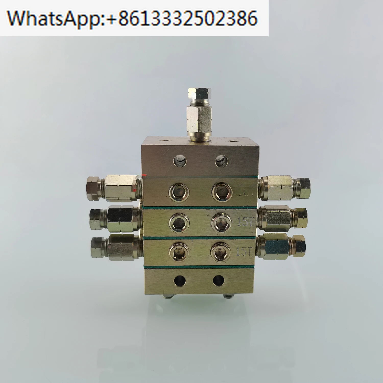 

1000 Series Automatic Grease Dispenser Progressive Distributor For Centralized Lubrication System 6 outlets