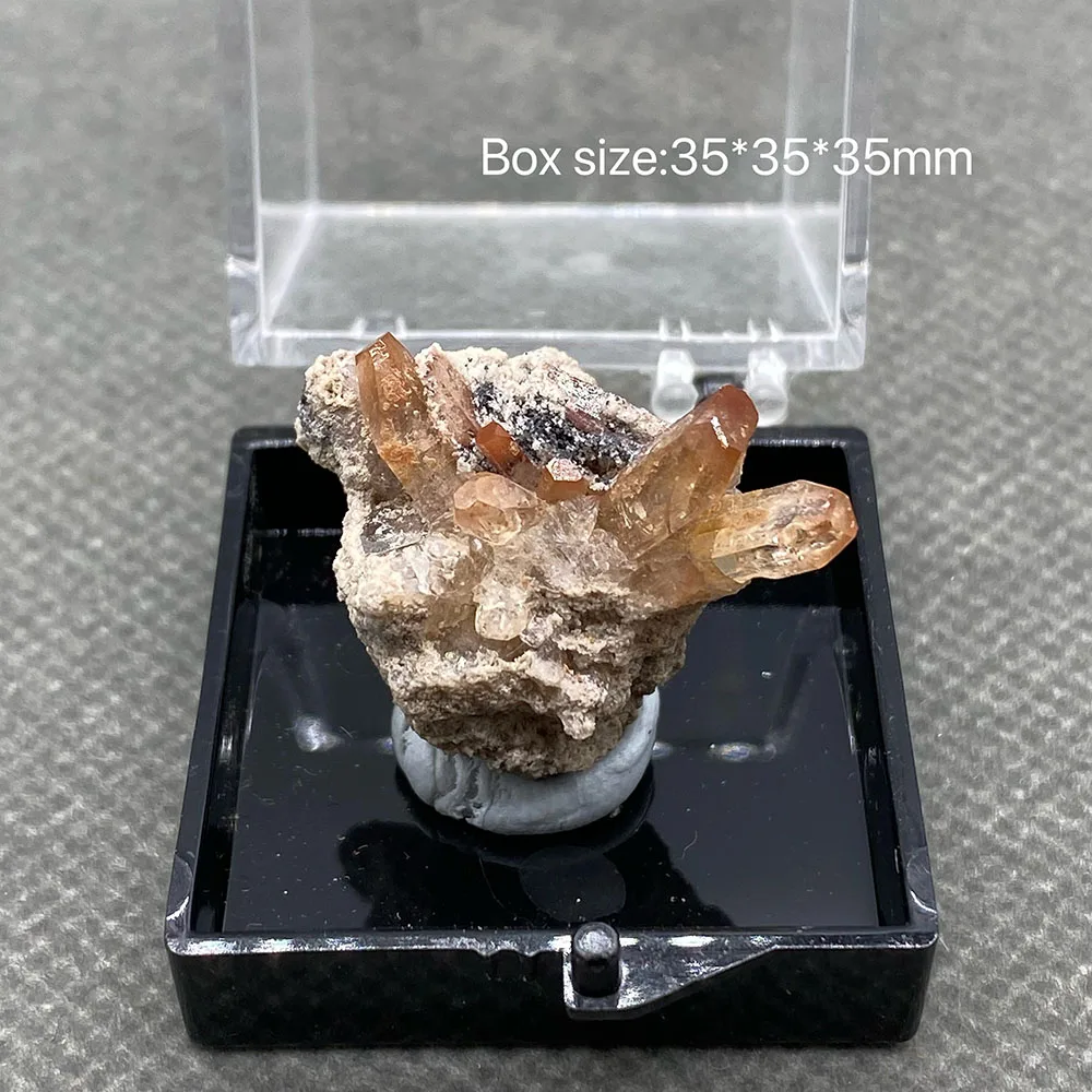 100% Natural Mexico Topaz Rough Quartz Healing Specimen Stone Mineral Specimen Collection +Box size：35*35*35mm