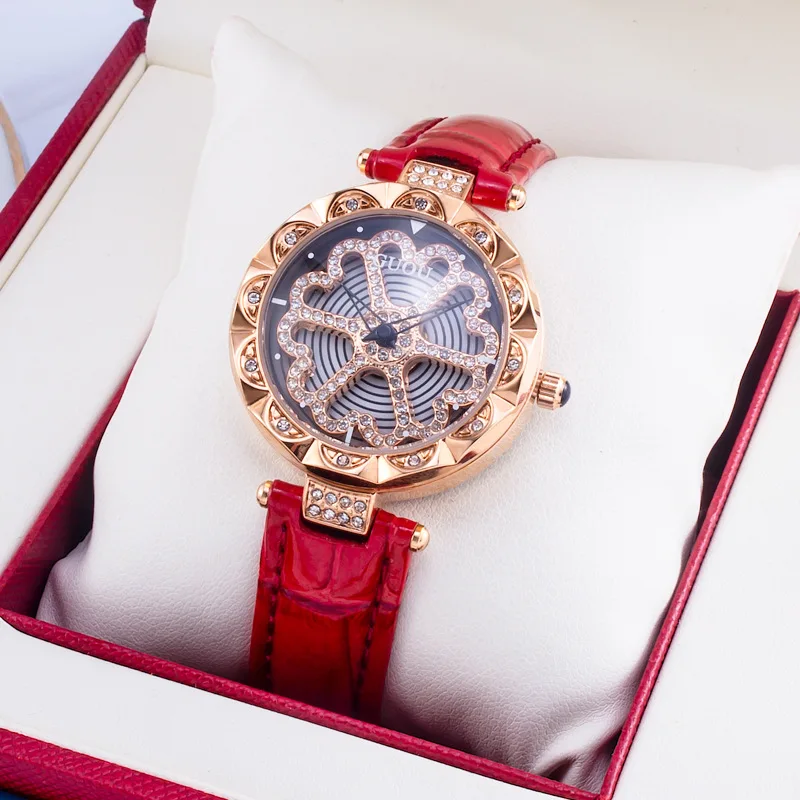 

Стильные и изысканные кварцевые водонепроницаемые женские часы с вращающимся циферблатом и кожаным ремешком со стразами, повседневные модные часы.