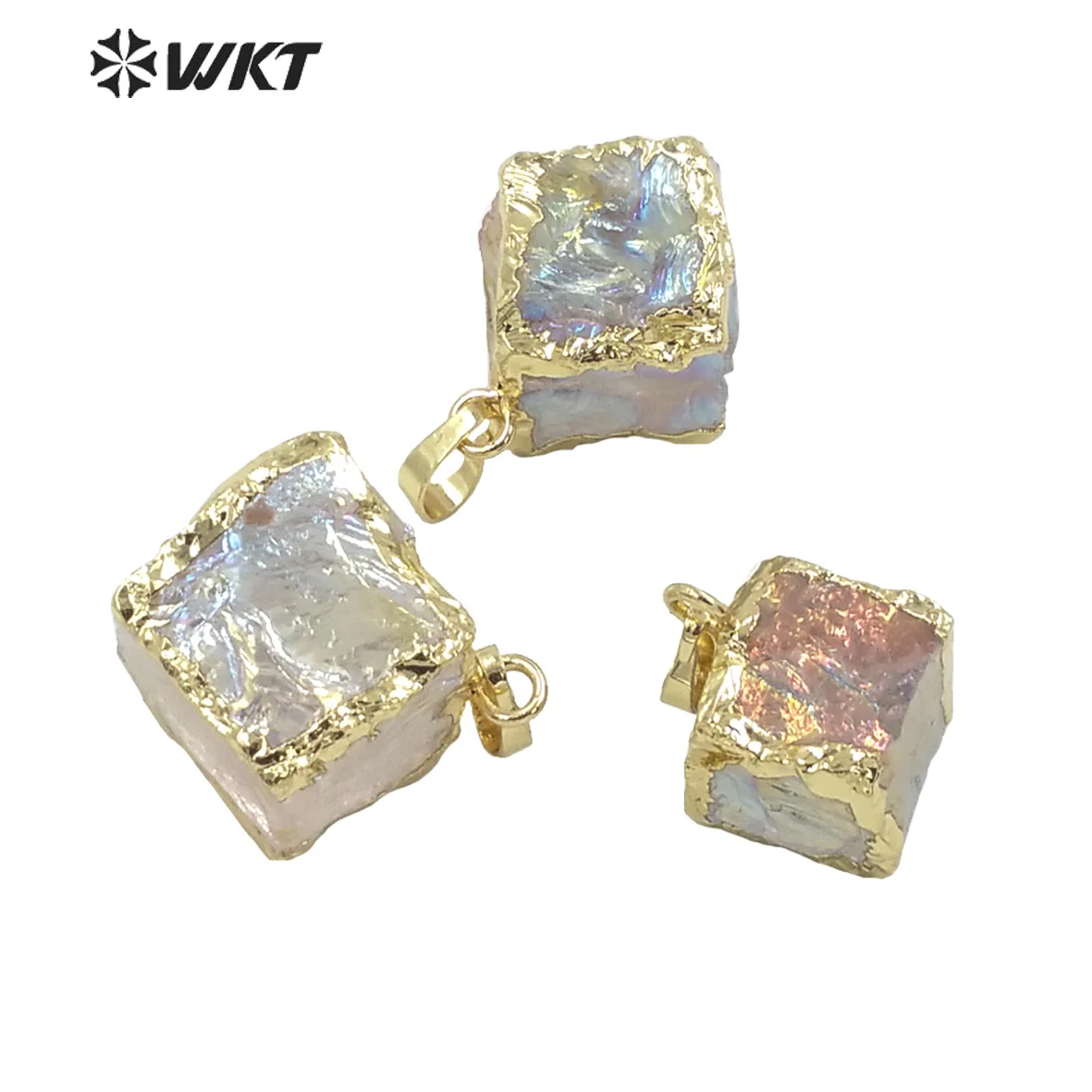 

WT-P1778 Healing Energy Stone Pendant Necklace Women Natural Crystal Cube Aura quartz Pendant Electroplating AB Color Pendant