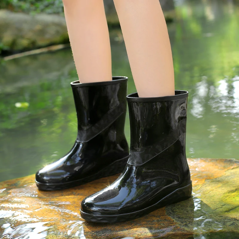 Women High-end Waterproof Rain Boots Women's Knee-length Fashion Rubber Rain Boots Girls' Shoes Rain Boots PVC Waterproof Shoes view 3