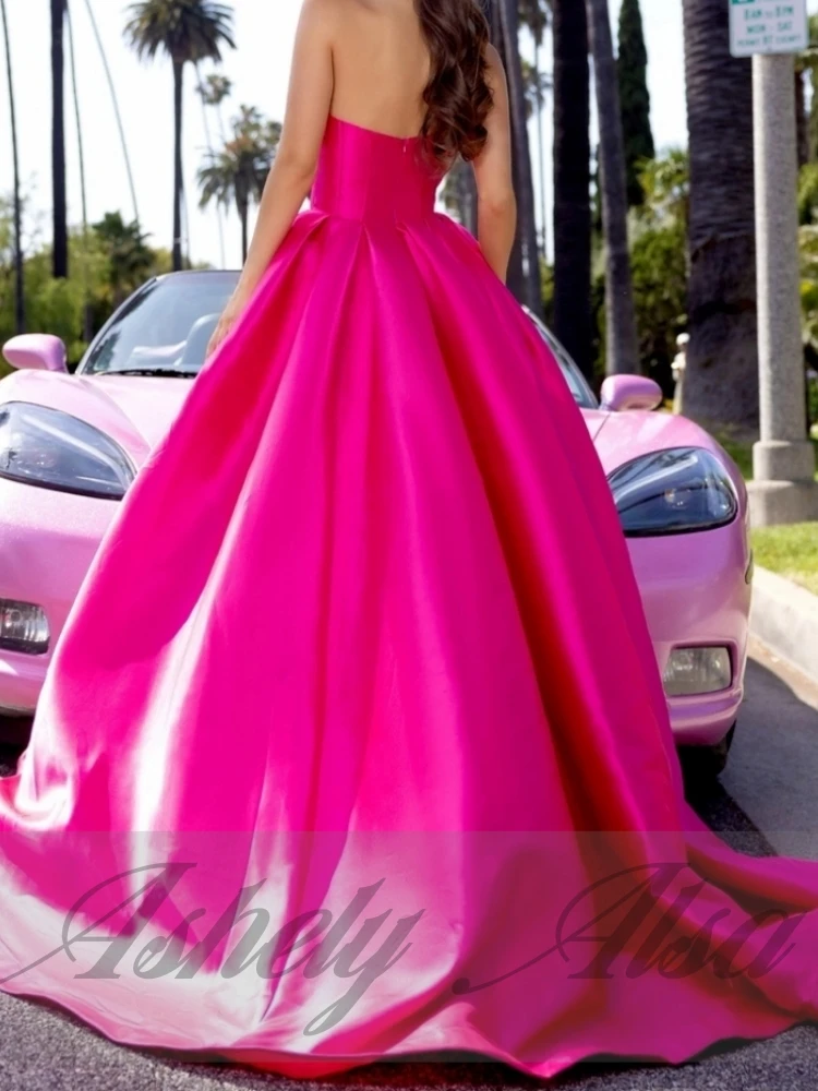 Elegancka Sukienka Wieczorowa Damska na Wesele, Bal, Imprezę, z Dekoltem w Serek, Marszczeniami, Linia A, Długość do Podłogi, Model na Zamówienie, Robe De Soiree 2025