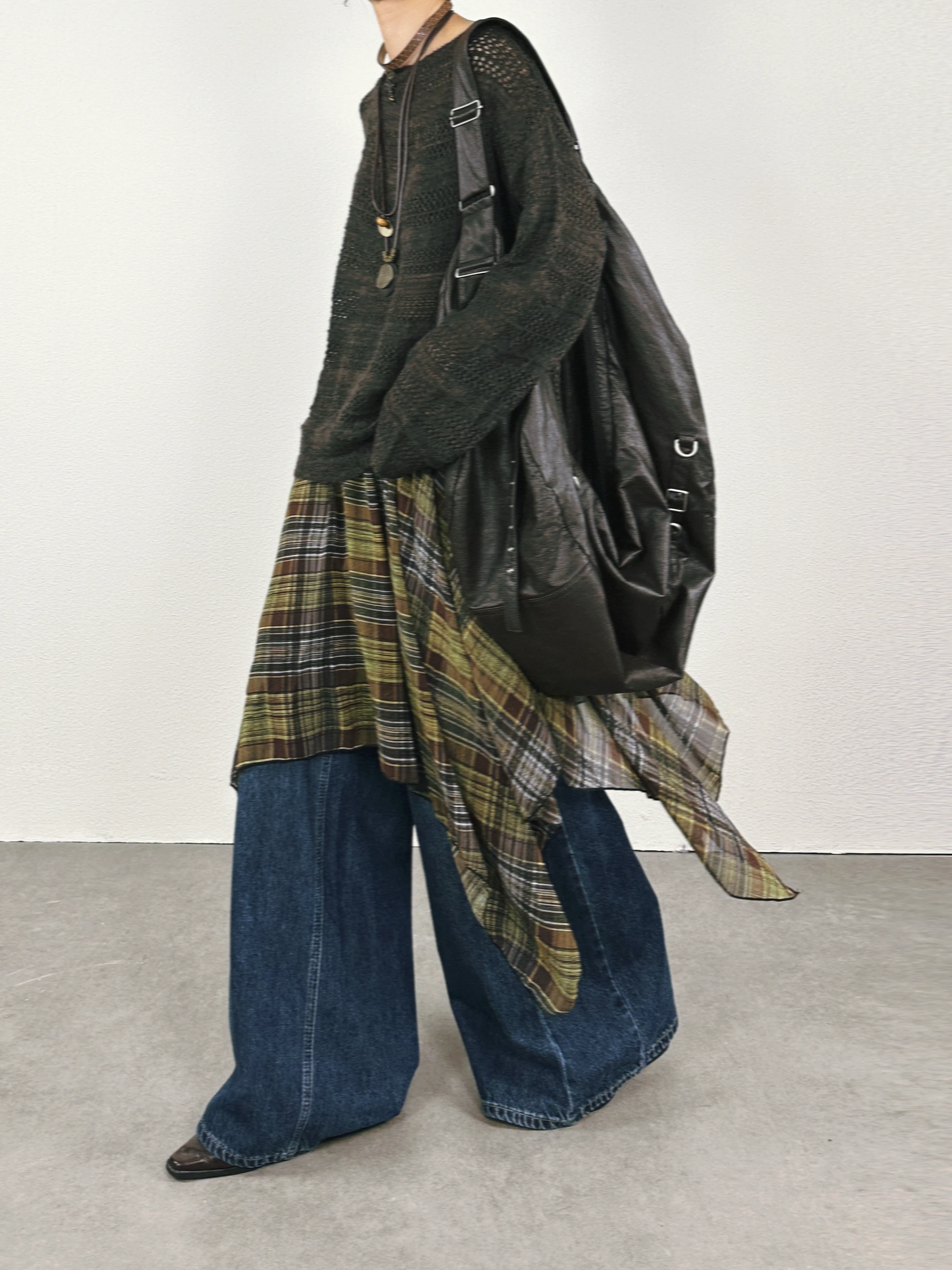 

Early Autumn Retro Japanese Sle Casual Loose Versatile Hollow out round Ne Long Sve Sweater Top for Women Knitted Poly...