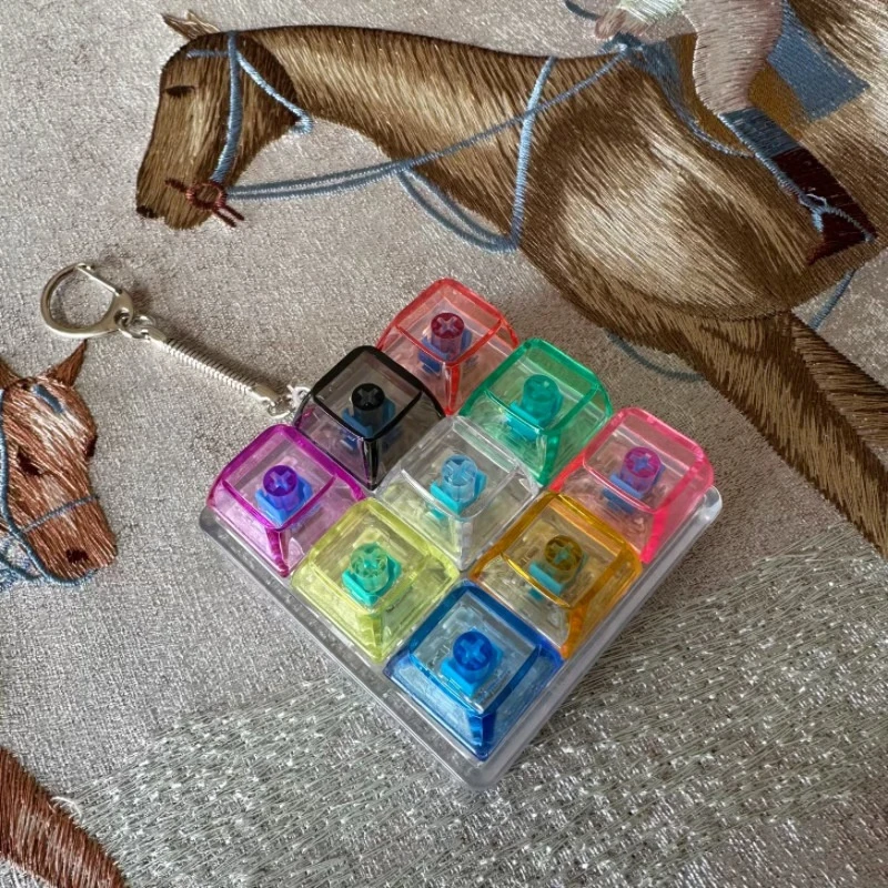 9 touches clavier Keycaps porte-clés Fidget jouet Anti-anxiété Point Keycaps fête soulagement du Stress bricolage Keycaps jouet clavier casquettes