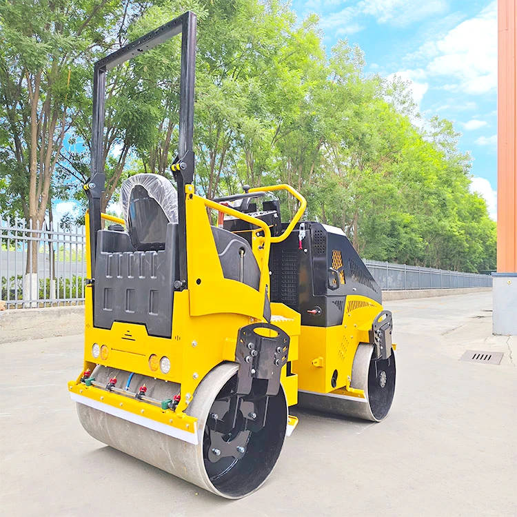 Picture 4: Euro5 EPA Double Drum Vibrating Compactor Road Roller Asphalt Roller Road Construction Machinery Price