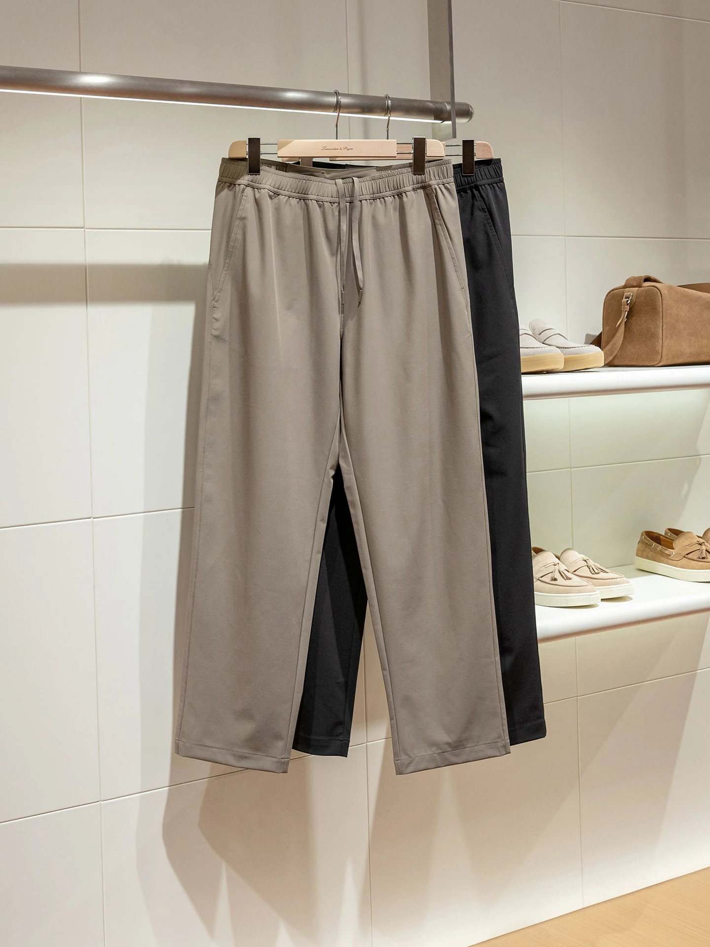 

Men's Summer Comfortable 30D Nylon Sweat Absorbent Quick Dry Breathable Thin Drawstring Elastic Waist Casual Pants