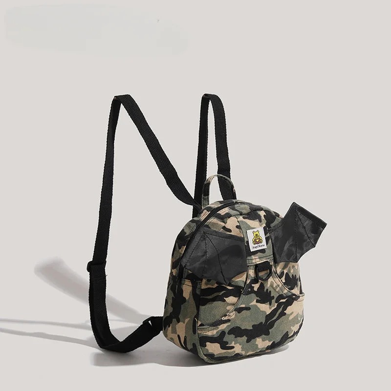 2024 new Korean camouflage wing bag men and women Internet celebrities little devil anti-lost backpack