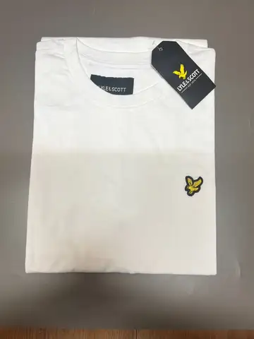 HELT NY ENKEL KORTÄRMAD T-SHIRT I LYLE AND SCOTT 6 best sales Lyle och Scott - №1