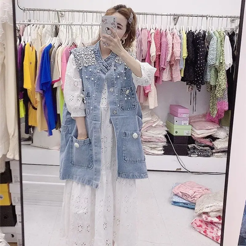 Spring new heavy industry pearl jacket loose BF jacket cardigan trendy Hong Kong style retro denim vest for women