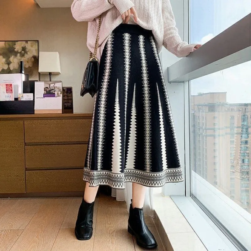 

Knitted half length skirt for women autumn and winter slim and versatile A-line wool high waisted mid length skirt female tops