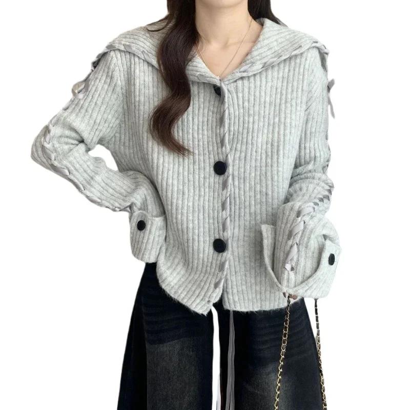

French Xiaoxiangfeng autumn and winter new coat, fashionable string design, turned sleeve knitted sweater women's cardigan