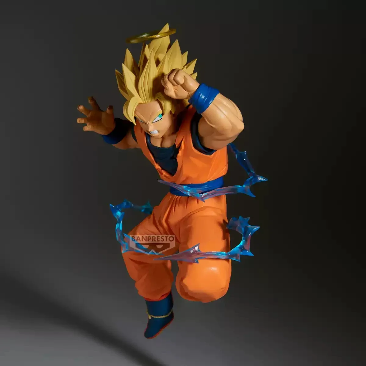Original BANDAI BANPRESTO Dragon Ball Z Son Goku Super Saiyan PVC Anime Figures Action Figure ของเล่น