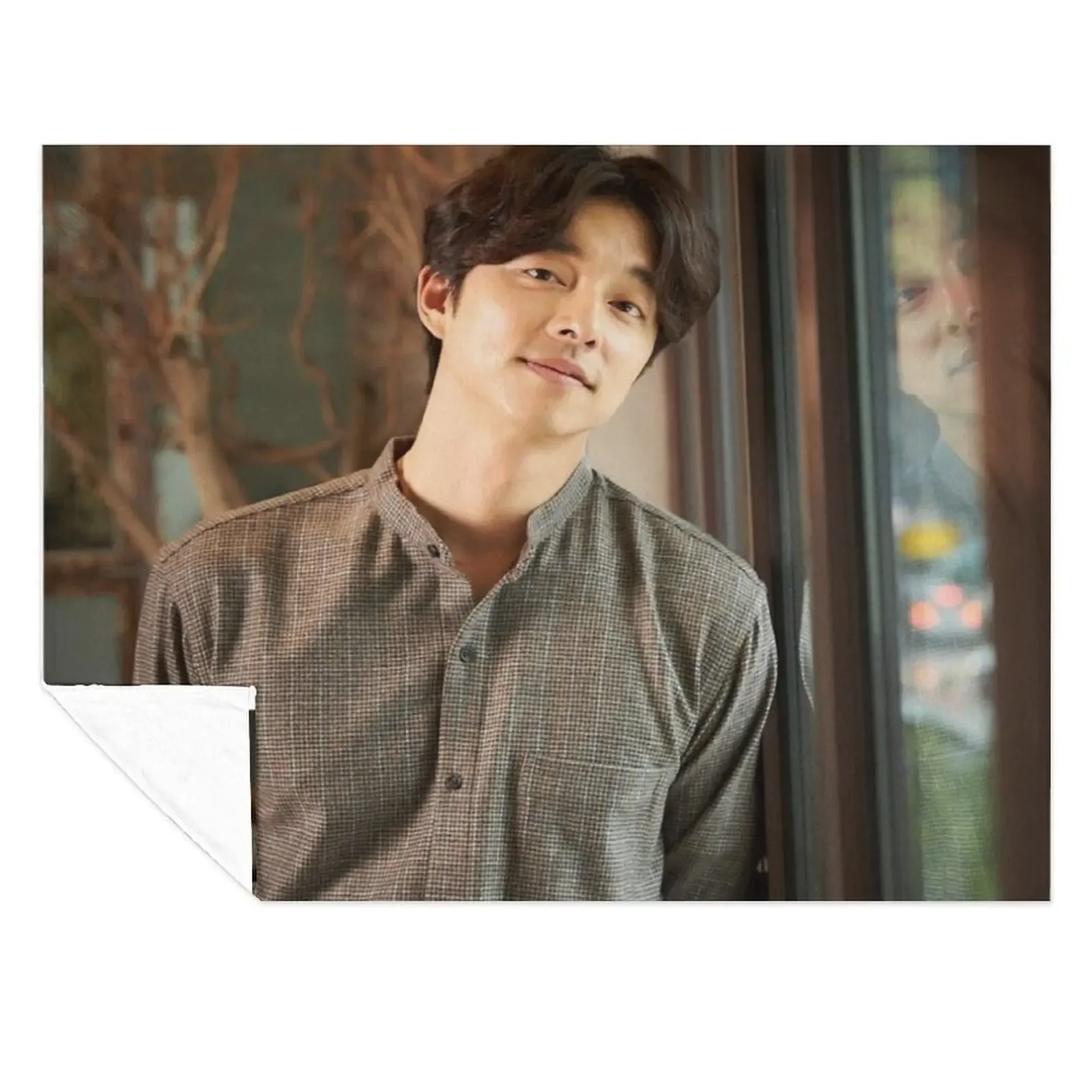

Gong Yoo Throw Blanket wednesday Stuffeds Moving warm for winter Blankets