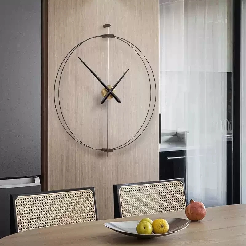 Modern Minimalist Spanish Wall Clock, Italian Cream Style, Trendy Clock for Living Room Entrance TV Wall Decoration