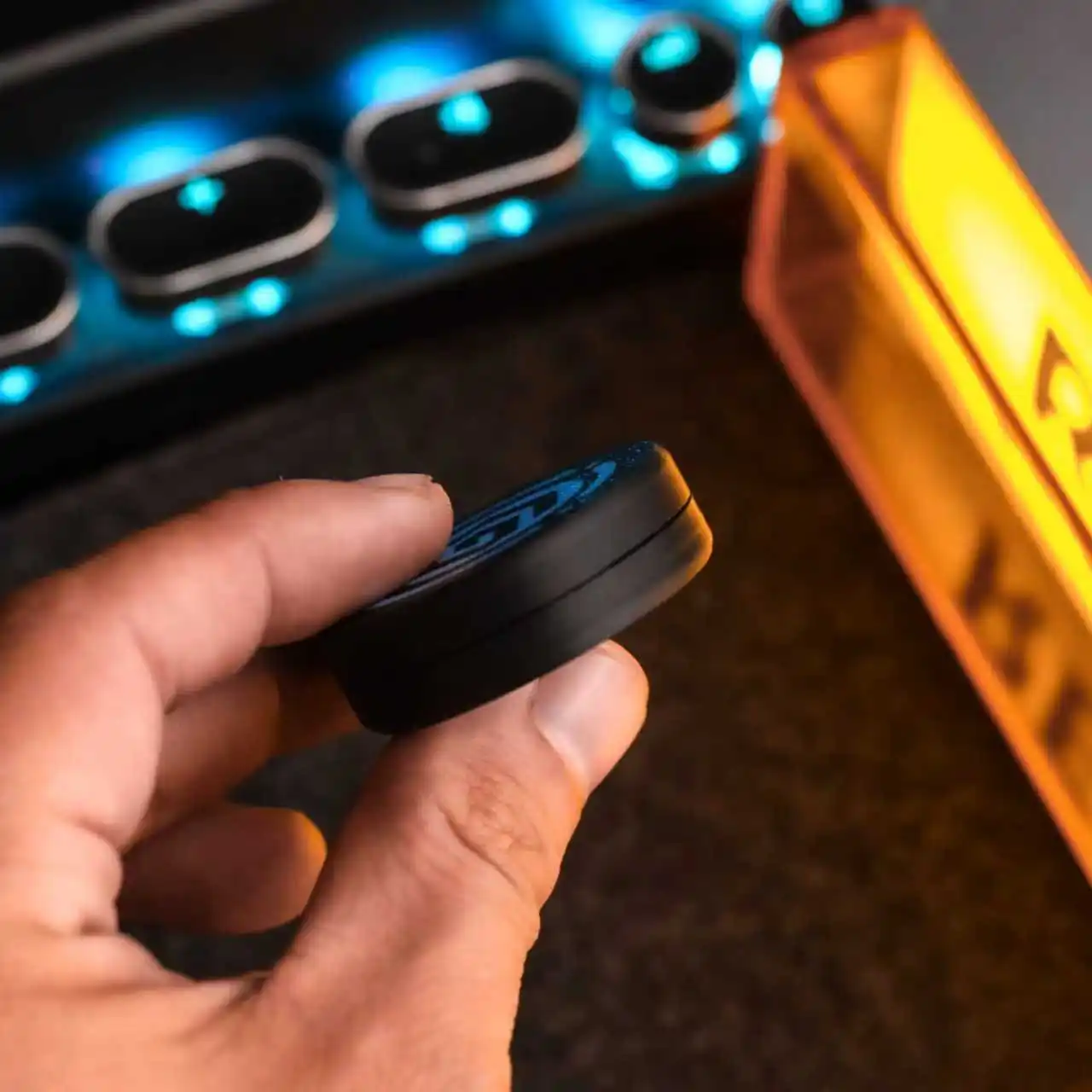 เหรียญหมุน GOFIT EDC Mechanical Dingding Coin 2.0 ของเล่นคลายเครียดแบบกดหมุน 3 มิติ ผลิตด้วยเทคโนโลยีการพิมพ์ 3 มิติ