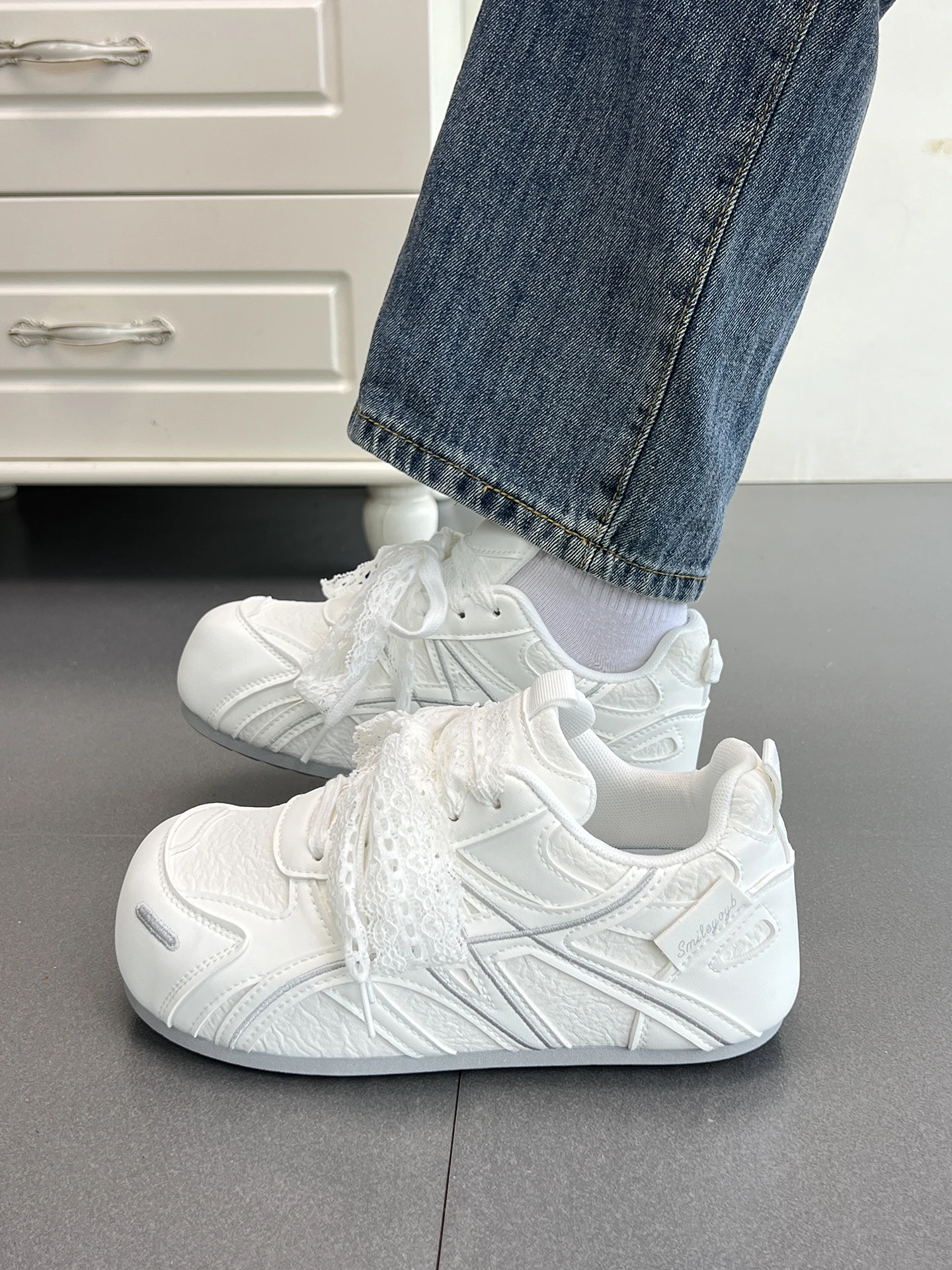 ballet-style-cute-big-head-thick-bottom-puffball-casual-shoes-women's-trendy-versatile-low-cut-round-toe-flat-heel-rubber-sole