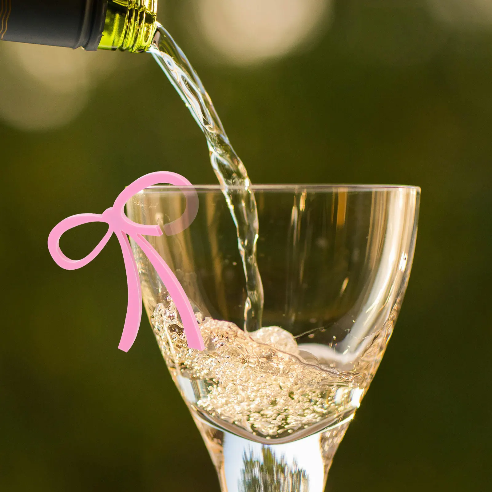 12pcs Acrylic Bow Drink Tags for Wine Glasses – Elegant Bowknot Glass Markers, Reusable Party Decor