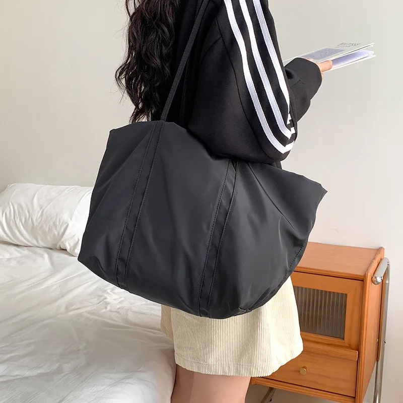 

Women Handbags Shoulder Bag Crossbody Fashion Messenger Casual Large Capacity Nylon Cloth Outdoor Portable Tote Daily Commuting