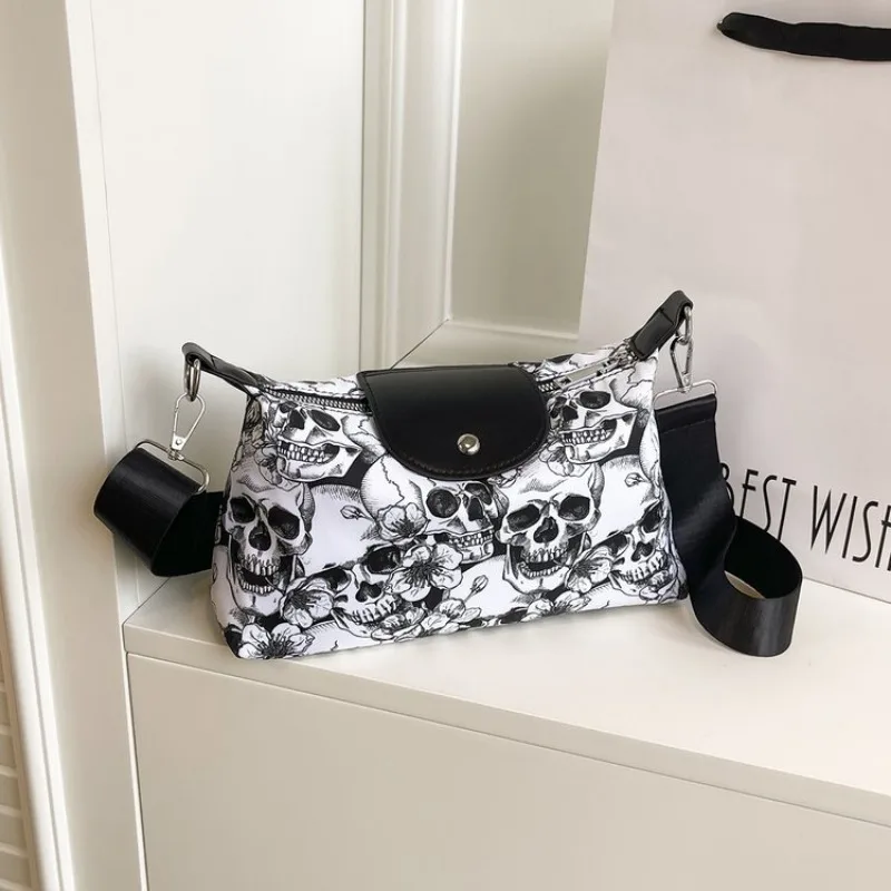 حقائب كتف مدرسية بسيطة ولطيفة مصقولة، حقيبة وسادة، حقيبة يد إبداعية رائعة مناسبة لنزهة الغداء غير الرسمية