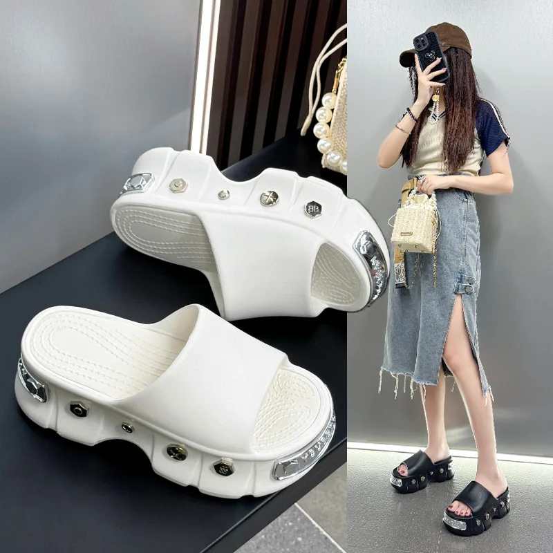 

Summer Thick-soled Women's Slippers EVA Punk Metal Rivets Women's Sandals Fashionable Platform Woman's Shoes Sandalias De Mujer