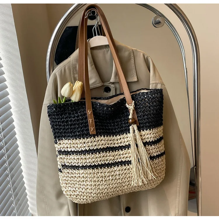 Casual Striped Tassel Straw Tote Bag  Paper Woven Women Shoulder Bags Handmade Summer Beach Bag Large Capacity Shopper Purses