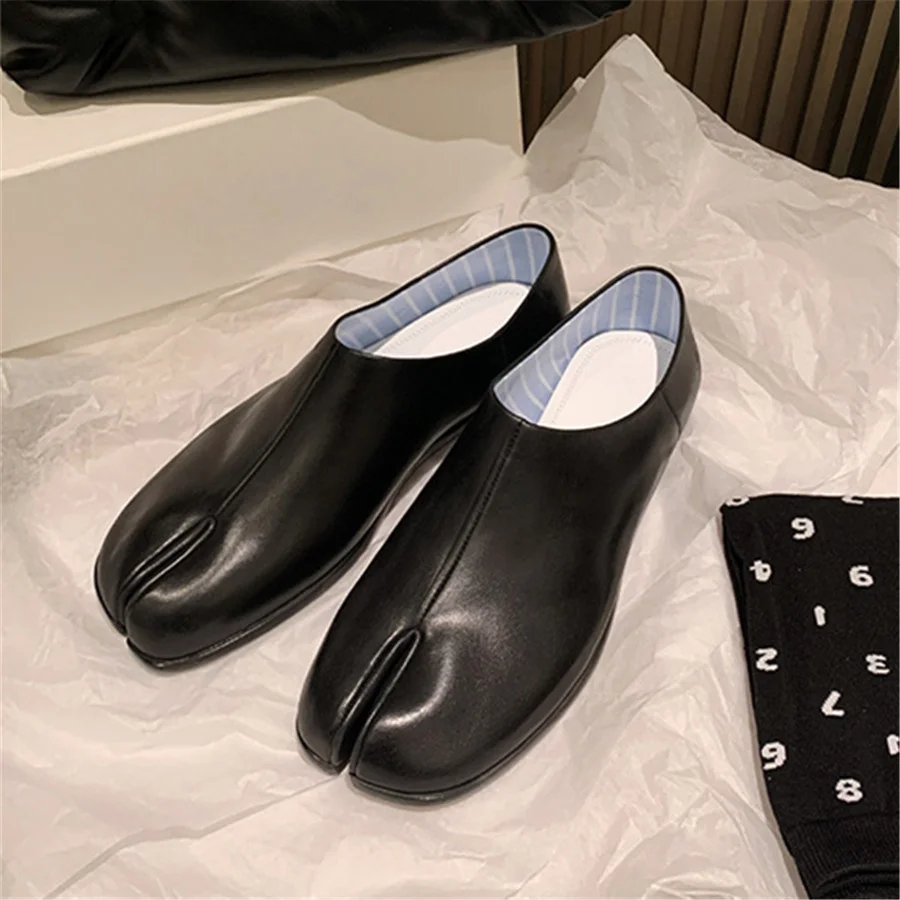 2024 New Tabi Split Toe Women Flats Black Lazy Slippers Ladies Silver Loafers Comfort Slip-on Moccasins Casual Flat Footwear