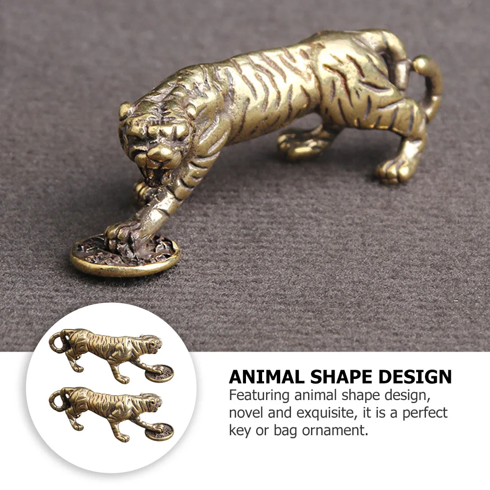 

2pcs Tiger Shape Brass Keychain Pendant Key Ring Accessory Creative Bag Hanging Decor Car Keychain Ornament Lightweight Durable