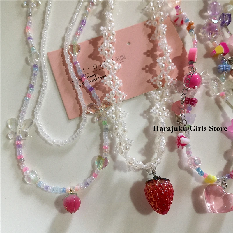 Y2K Handmade Strawberry love Heart Pendant Pearl Choker Necklace For Women Goth Sweet Cute Scene 2000s Emo Jewelry Accessories