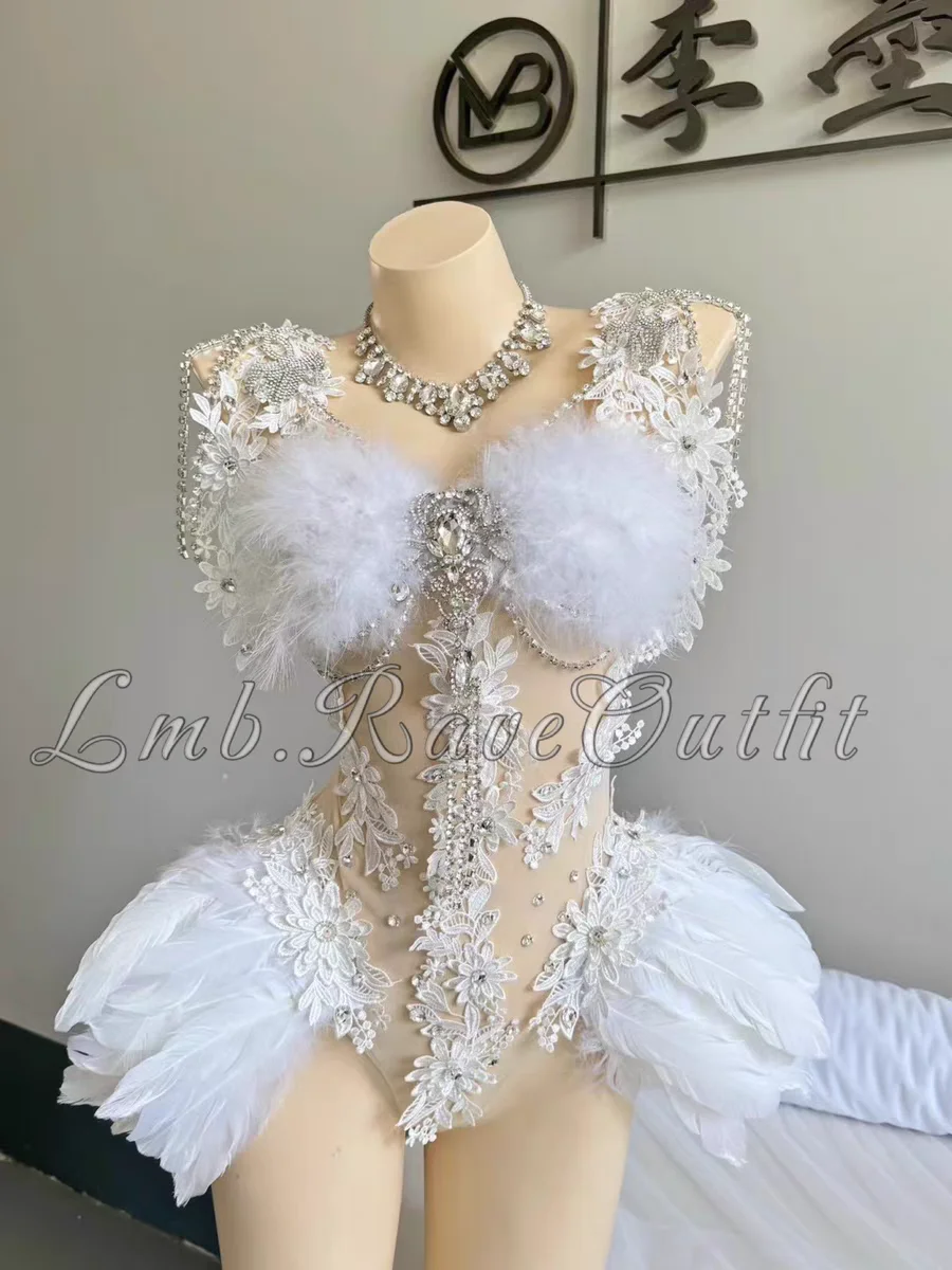 Seksowny strój bikini z piórami, luksusowy kombinezon z diamentami, błyszczące zdobienia z koralików, perłowe frędzle, stroje do jazzu, tańca na rurze, dla piosenkarki, na scenę, na bal maturalny.