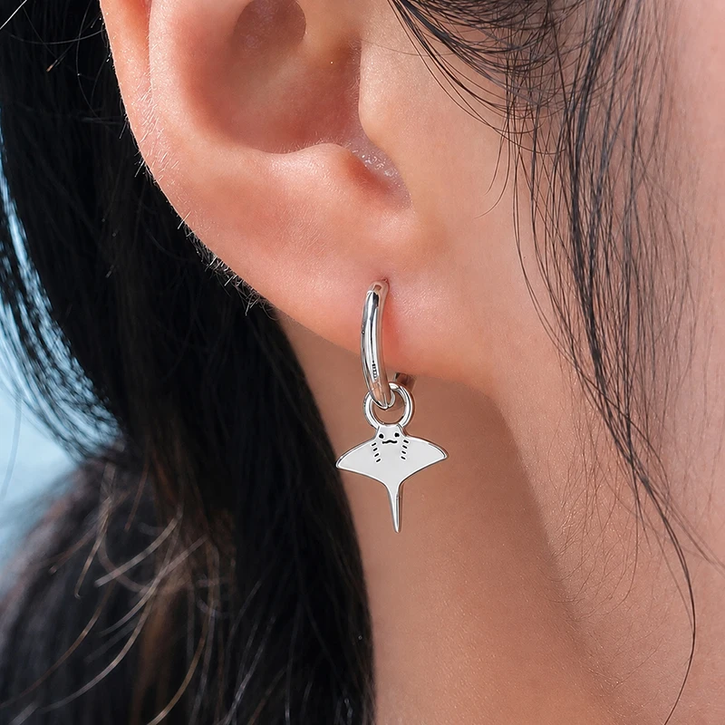 Exquisite Asymmetrical Shark Manta Ray Hoops Earring Fashion Stainless Steel Earrings For Women Men Accessories Jewelry