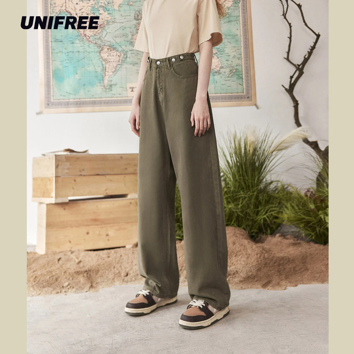 

UNIFREE Vintage Green Jeans Women High Waist Loose Straight Wide Leg Denim Female Y2k Casual Streetwear Cargo Pants