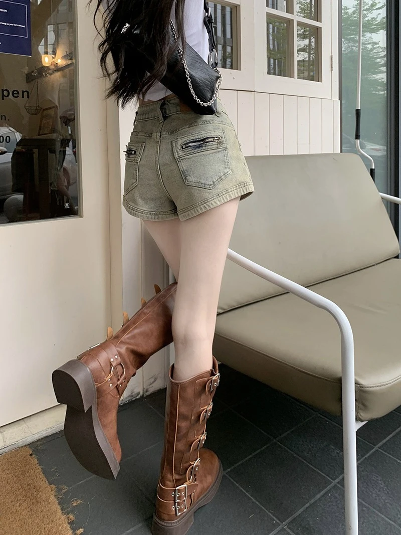 

Женские летние шорты в американском ретро-стиле, с эффектом потертости, сексуальные, на пуговицах, повседневные, уличные, облегающие, джинсовые, модные, с низкой посадкой