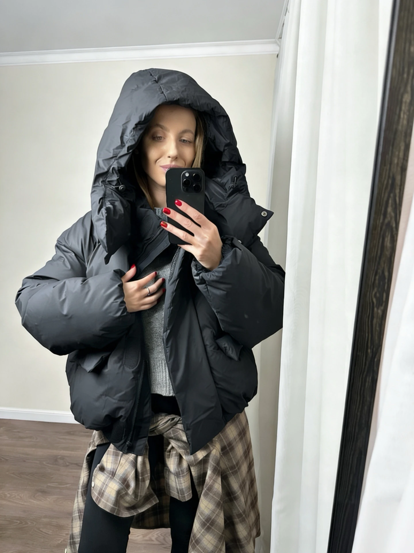 

Теплая хлопковая куртка оверсайз с капюшоном, зимняя верхняя одежда в уличном стиле, свободный крой, на молнии, с длинными рукавами, однотонная