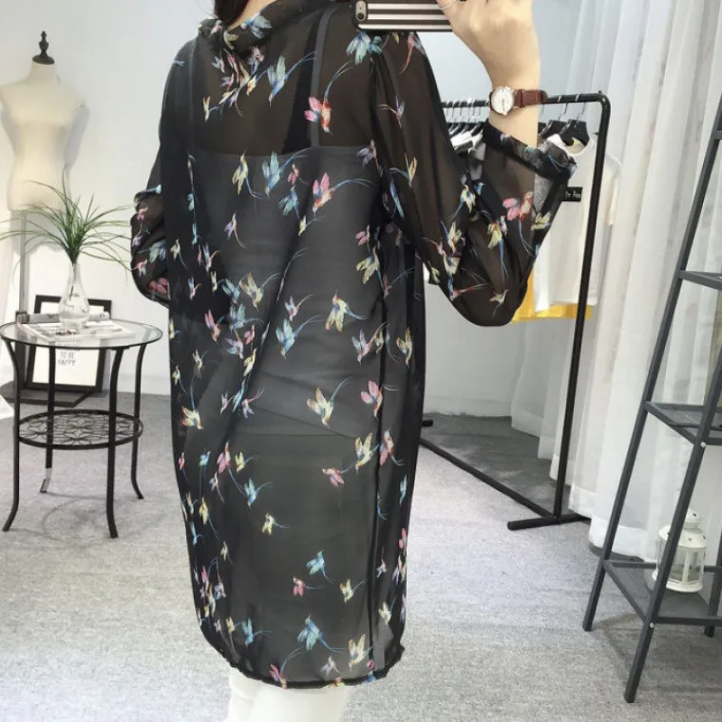 Summer Beach Cover Up Long Tops Women Chiffon Kimono Cardigan Floral Printed Long Sleeve Blouse Boho Loose Ladies Shirts