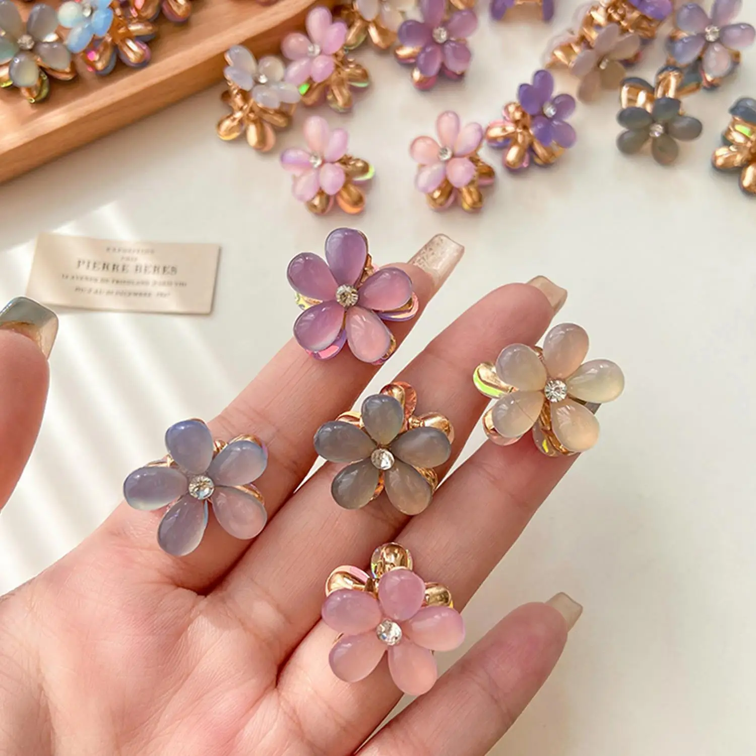 Mini Sweet Cool Opal Flower Hair Claw Girl Small Transparent Crystal Hairclip Buttons Hairpin Headdress Children Kid Accessories