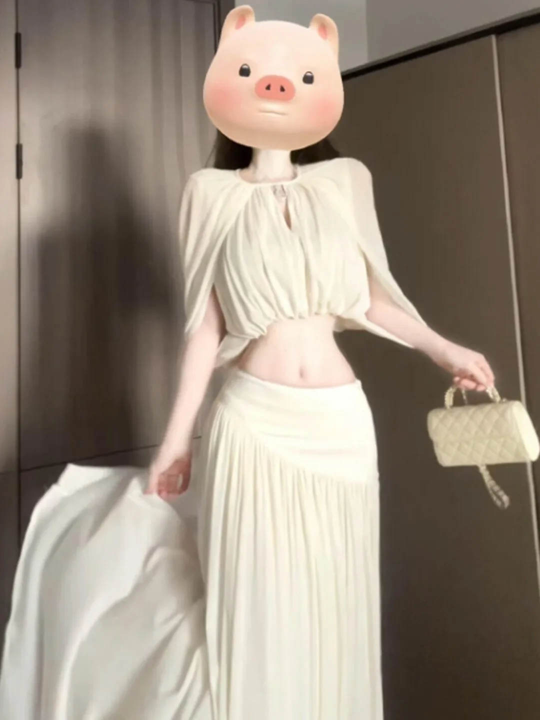 

Gentle Wind Design Cape Top Half Skirt Two-Piece Set Anti-Aging Complete OOTD Summer 2026 Fashion Ensemble for Young Women