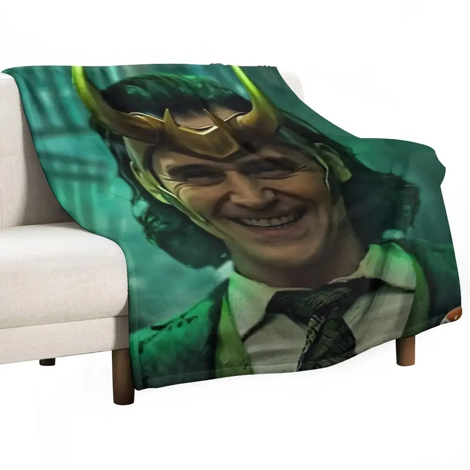 Tom laughing poster Throw Blanket Flannel Fabric Blankets Sofas Of Decoration Hair For Decorative Sofa Vintage Hairy Blankets