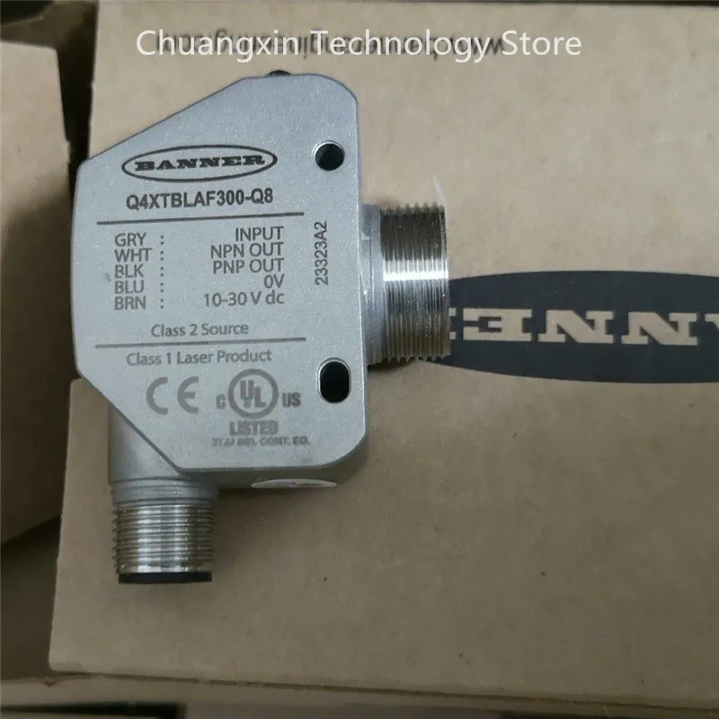 

(1PCS) BANNER Q4XTBLAF300-Q8 High-Precision Laser Ranging Sensor 10-30VDC New in Stock