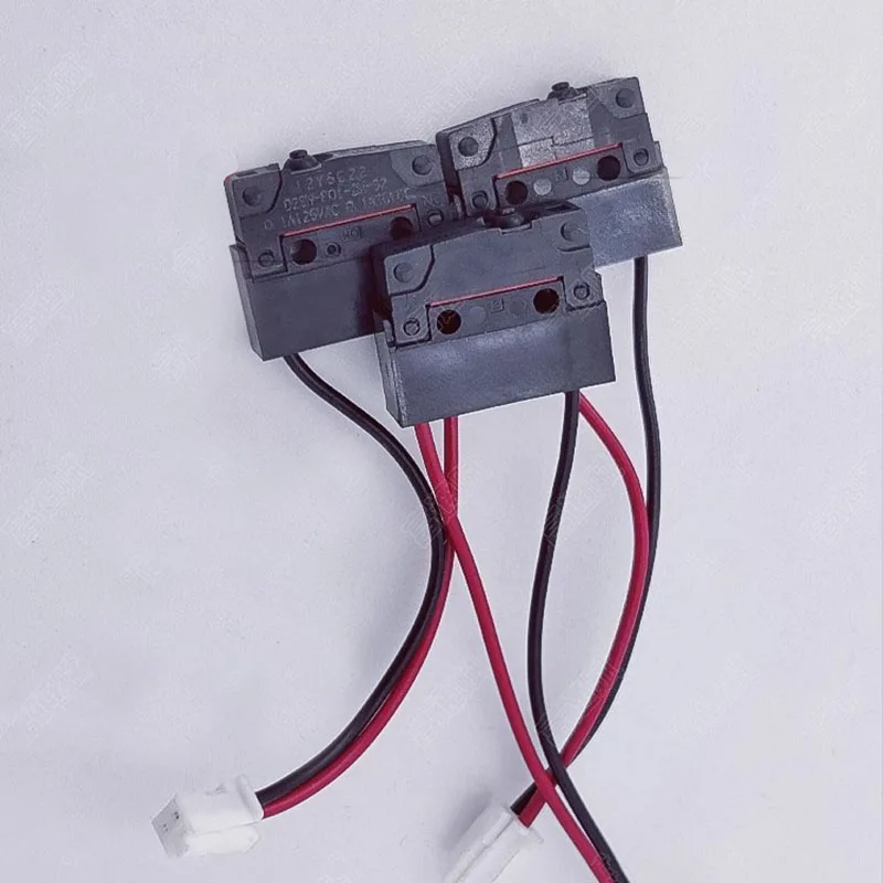 Waterproof microswitch D2SW-P01-2M-32 normally closed 2-pin car door lock switch 0.1A125V