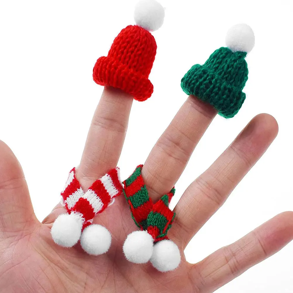 

24Pcs Mini Christmas Knit Hat Scarf Holiday Wine Bottle Cover Decoration Xmas Party Supplies Mini Bottle Decor